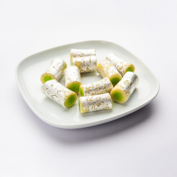 Barfi---Pista-Roll